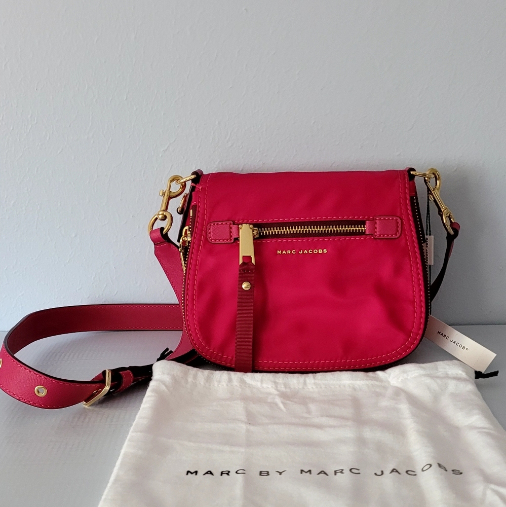 Marc Jacobs Small Nomad Bright Pink Saddle Crossbody Bag